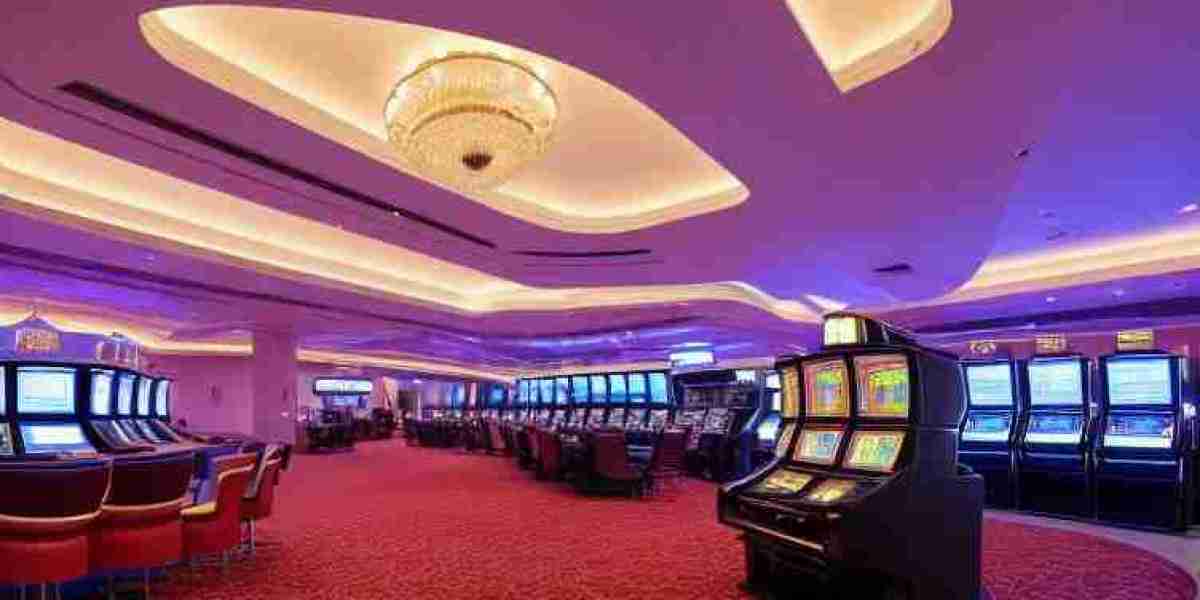 Numerous Slot Machines Selection at Queen Win